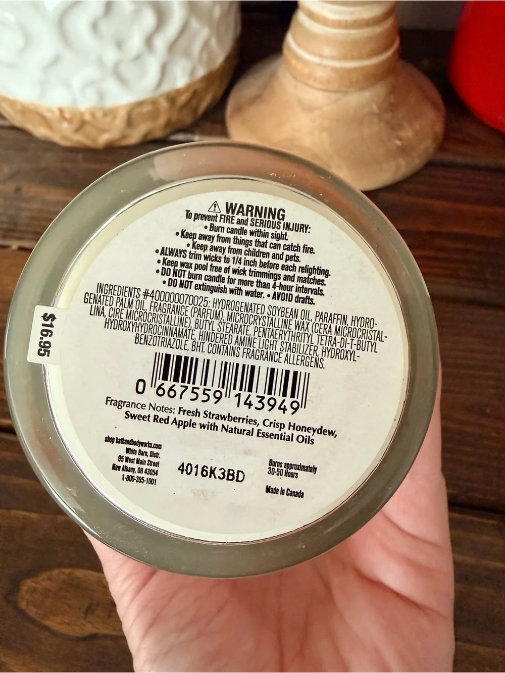 White Barn Strawberry Melon & Pineapple Mango Scented Candles